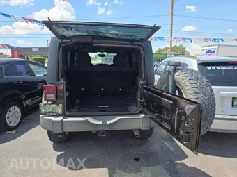 2013 Jeep Wrangler Unlimited Sport - miniatura 14