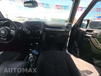 2013 Jeep Wrangler Unlimited Sport - miniatura 19
