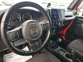 2013 Jeep Wrangler Unlimited Sport - miniatura 11