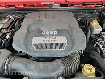2013 Jeep Wrangler Unlimited Sport - miniatura 16