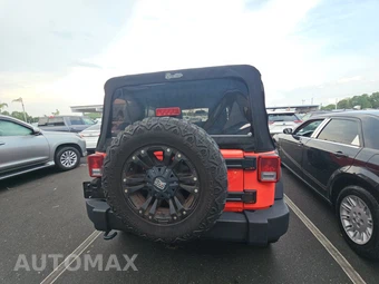 2013 Jeep Wrangler Unlimited Sport - miniatura 5