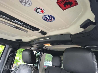 2013 Jeep Wrangler Unlimited Sport - miniatura 10