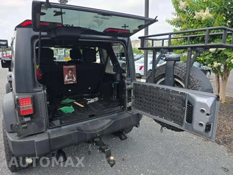 2013 Jeep Wrangler Unlimited Sport - miniatura 13