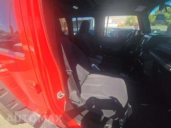 2013 Jeep Wrangler Unlimited Sport - miniatura 18