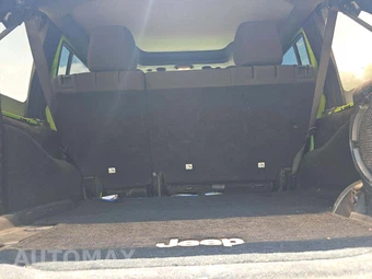 2013 Jeep Wrangler Unlimited Sport - miniatura 11