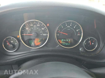 2013 Jeep Wrangler Unlimited Sport - miniatura 6