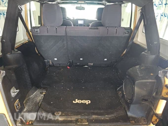 2013 Jeep Wrangler Unlimited Sport - miniatura 16