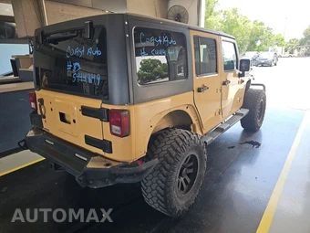 2013 Jeep Wrangler Unlimited Sport - miniatura 4