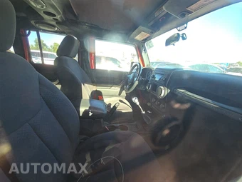 2013 Jeep Wrangler Unlimited Sport - miniatura 8