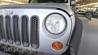 2013 Jeep Wrangler Unlimited Sport - miniatura 24