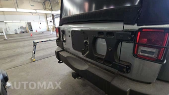 2013 Jeep Wrangler Unlimited Sport - miniatura 30