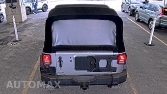 2013 Jeep Wrangler Unlimited Sport - miniatura 5