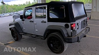 2013 Jeep Wrangler Unlimited Sport - miniatura 6