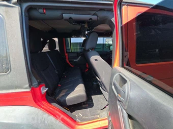 2013 Jeep Wrangler Unlimited Sport - miniatura 16