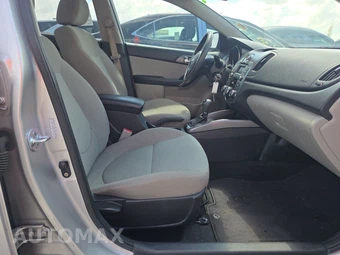 2013 Kia Forte EX Sedan – miniatura 8