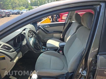 2013 Kia Forte EX Sedan – miniatura 6
