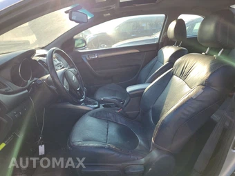 2013 Kia Forte Koup SX Coupe - miniatura 7