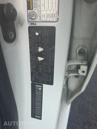 2013 Kia Forte LX Sedan – miniatura 14