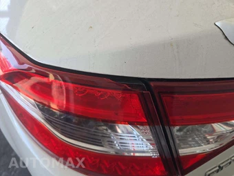2013 Kia Optima Hybrid LX – miniatura 22