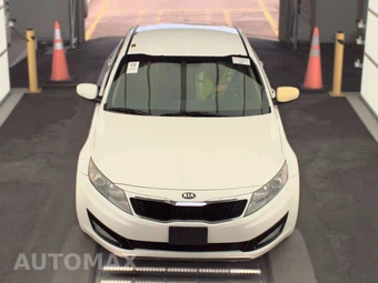 2013 Kia Optima LX – miniatura 2