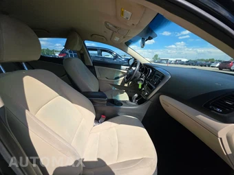 2013 Kia Optima LX – miniatura 8