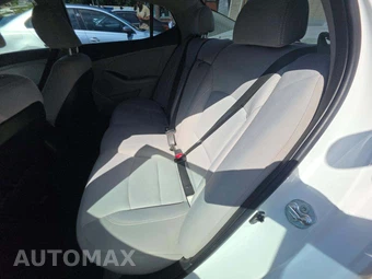 2013 Kia Optima LX – miniatura 13