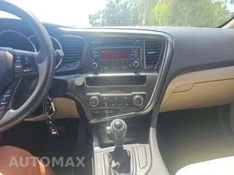 2013 Kia Optima LX – miniatura 10
