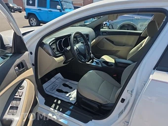 2013 Kia Optima LX – miniatura 7