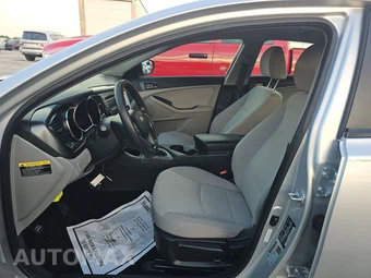 2013 Kia Optima LX - miniatura 7