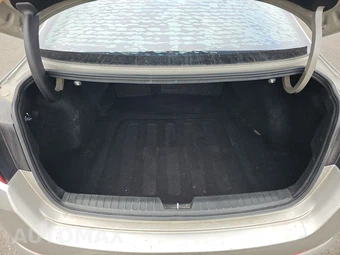 2013 Kia Optima LX – miniatura 16