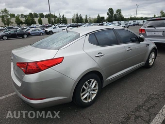 2013 Kia Optima LX – miniatura 4