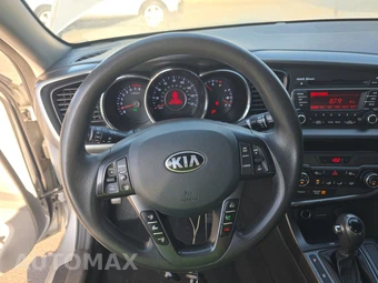 2013 Kia Optima LX - miniatura 10