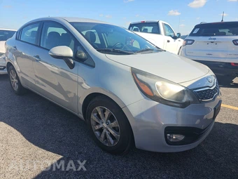 2013 Kia Rio EX Sedan – miniatura 3