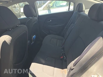 2013 Kia Rio EX Sedan – miniatura 13