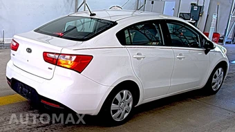 2013 Kia Rio LX Sedan – miniatura 4