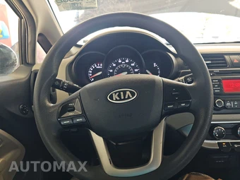 2013 Kia Rio LX Sedan – miniatura 10