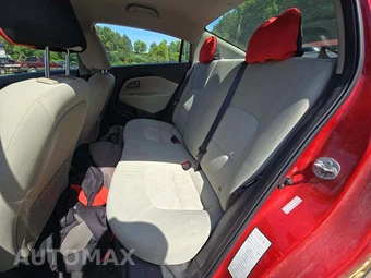 2013 Kia Rio LX Sedan – miniatura 13