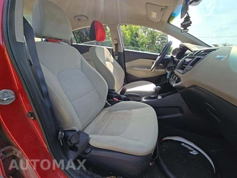 2013 Kia Rio LX Sedan – miniatura 18