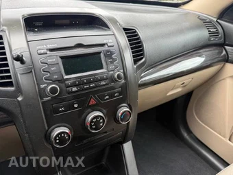 2013 Kia Sorento LX - miniatura 8