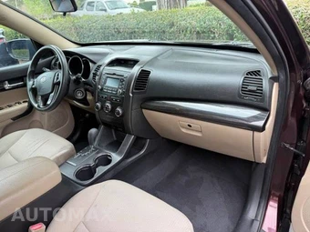2013 Kia Sorento LX - miniatura 9