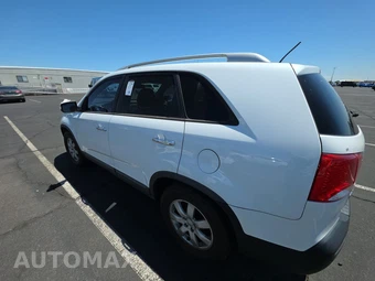 2013 Kia Sorento LX – miniatura 6