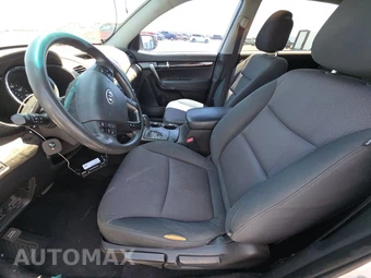2013 Kia Sorento LX – miniatura 7