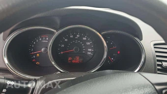 2013 Kia Sorento LX - miniatura 21