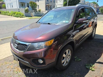 2013 Kia Sorento LX