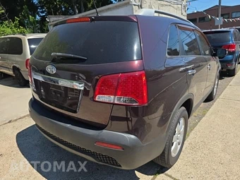 2013 Kia Sorento LX – miniatura 4