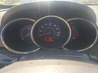 2013 Kia Sorento LX – miniatura 6