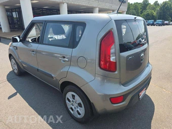 2013 Kia Soul – miniatura 2