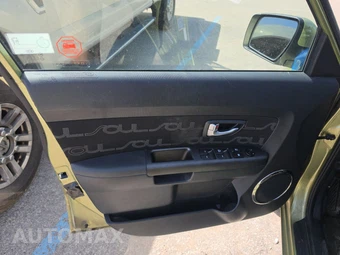 2013 Kia Soul + – miniatura 9