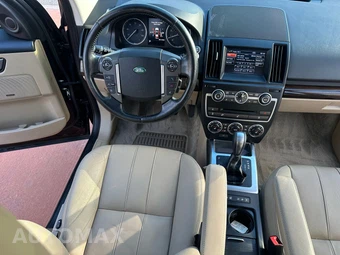 2013 Land Rover LR2 HSE – miniatura 30