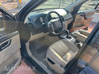 2013 Land Rover LR2 HSE – miniatura 38